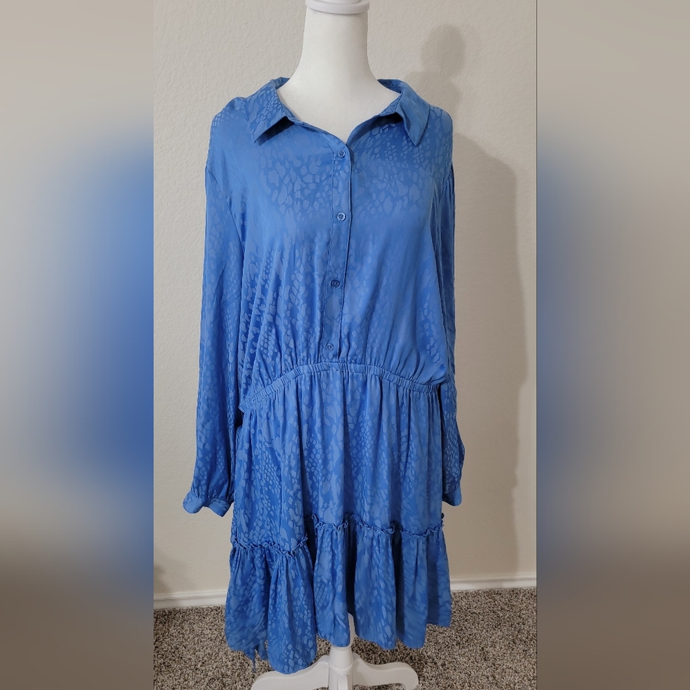 Simply Vera Vera Wang Blue Long Sleeve Tiered Shirt Dress